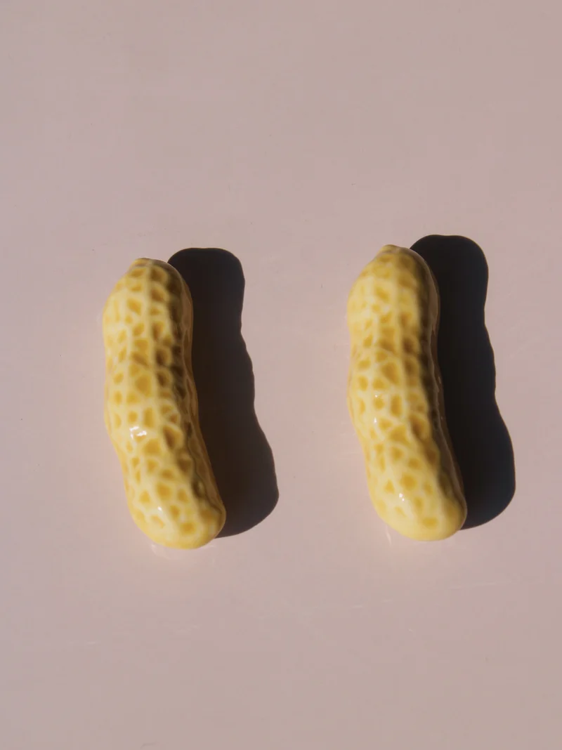 Peanut Ceramic Chopstick Rest Set