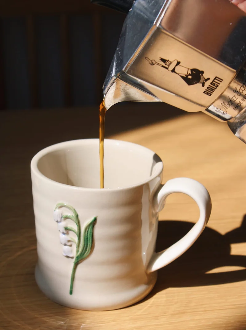 Bellis Ceramic Mug