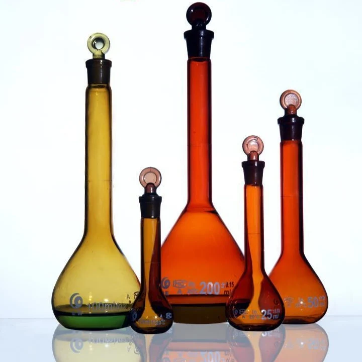 Matraccio tarato, classe A, vetro marrone, da 5 ml a 2.000 ml