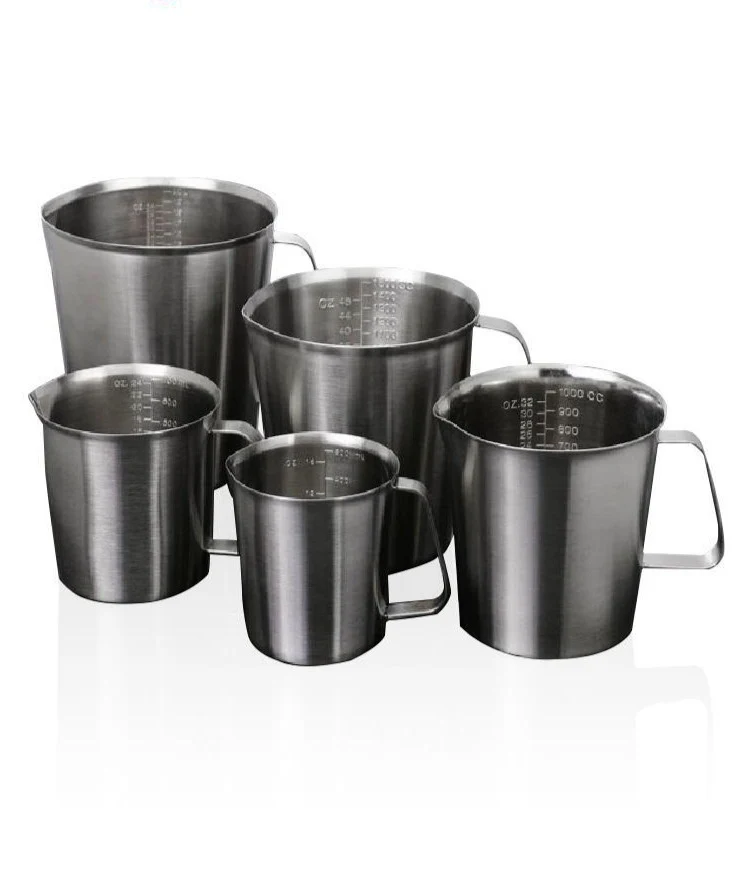 Bicchiere graduato in acciaio inox con manico, capacità da 500 a 2.000 ml