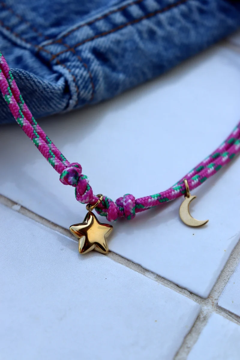 Annie Fucsia: Étoile
