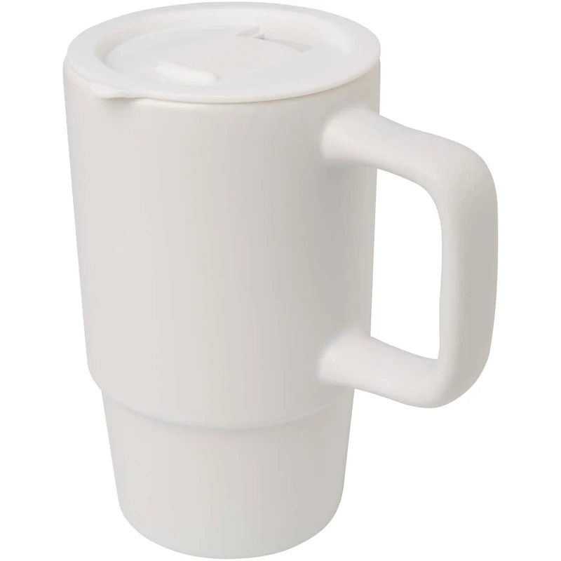 Tazza in ceramica da 450 ml con coperchio in plastica Carter