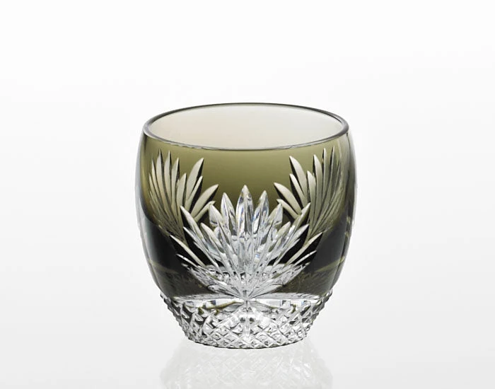 Kagami křišťálové sklo Edo Kiriko černé T535-2763-BLK