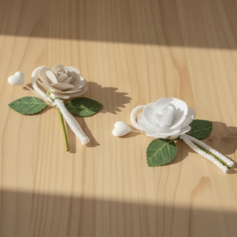 Rametto con Fiore e Cuoricino - Segnaposto Bomboniera Elegante